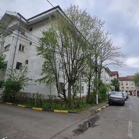 Vs Central Apartment Otopeni Exterior foto